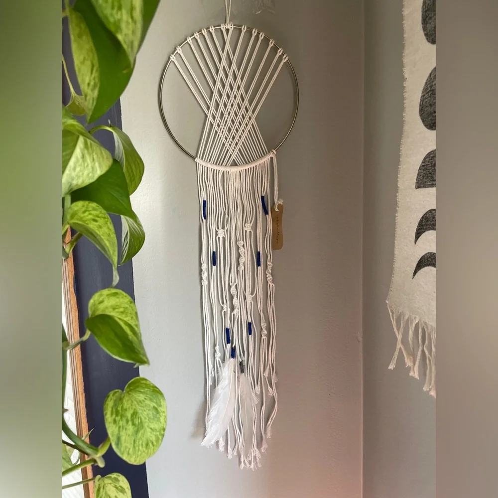 Elegant White and Blue Wall Hanging Decor